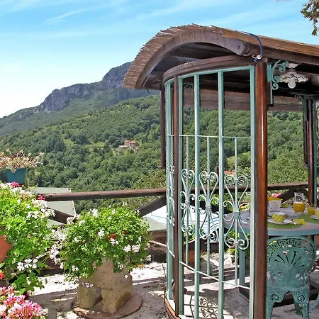 Casa Gianneschi Ii *